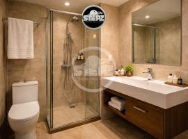 Stepz Lounge and Motel, khách sạn ở Meru