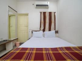 SPOT ON Shraddha Hotel，位于那格浦尔的酒店