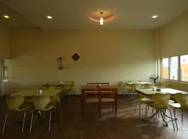 Capital O J Service Appartment