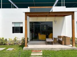 Casa de Playa en Puerto Viejo, hotel v destinácii Puerto Viejo