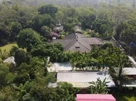 Sapoi Tea Farms 1914, Heritage Homestay