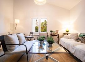 Casa con Encanto en El Espinar by CABANA Rentals, Hotel in El Espinar