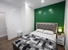 Private Bathroom Room In Cambridge B7