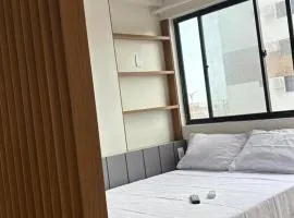 Studio moderno Alu lounge 103