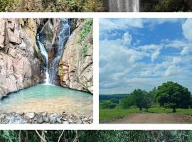Casa das Cachoeiras, hotel em Botucatu