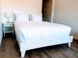 North Sunrise Studio - Retreat in Forks, hotel a Forks