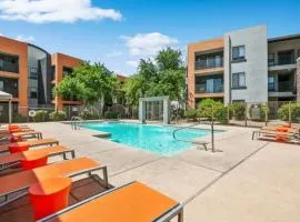 Tranquil 3BR Escape Pool Hot Tub Gym Games