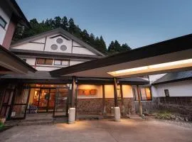 ShirabuOnsen Higashiya