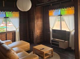 BUA Homestay : cozy house in Laplae district，位于程逸府的酒店