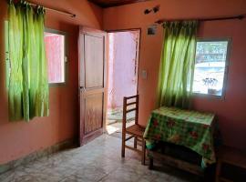 Monoambiente en casa familiar, hotel a San Salvador de Jujuy