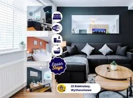 3 BDR House By Eason Stays Short Wythenshawe