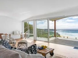 Ocean Overlook - Rennies Beach holiday haven