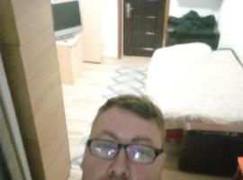 Garsoniera central Nicu Enea 40et 2, hotel di Bacău