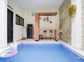 Villa Aruna Kolam Renang Private, hotel i Godean