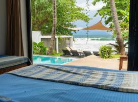 Parasol dore, hotel in Dickwella