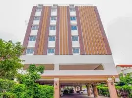 Grandview Ladprao Hotel