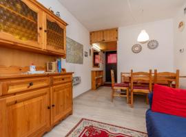 Appartamento Cordevole PT, hotel em Caprile