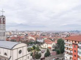 1 Min to Center Apartment with Panoramic View