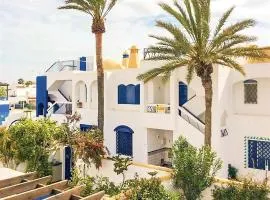 Holiday home in Roquetas de Mar by the sea