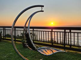 305 Guest House, hotel in Amanzimtoti