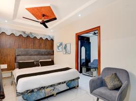 Hotel O by OYO Murari Grand, hótel í Guntūr