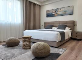CC LUX Suites in Piraeus Port, hotel in Piraeus