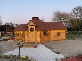 Santa Kota, Christmas cottage