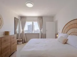 1 Bedroom Apartment, The Centurion, Seapoint, Cape Town, South Africa