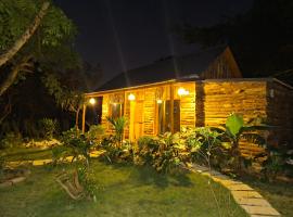 Happy House by the Mountain, lejlighed i Nguy&ecirc;n Ngoại