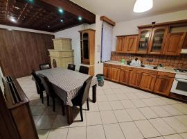 Ubytovňa Šurany, Hotel in Šurany