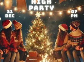 High Hostel, hotel in Budva