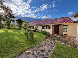 El Mirador, Hotel in Potrerillos