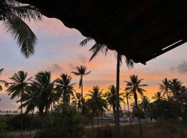Casa Açaí Barra de Camaratuba, hotelli kohteessa Mataraca