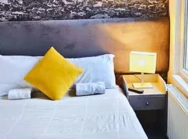 Pitchside Rooms Near Anfield