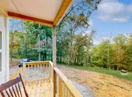 Charming Tiny Home Studio Sleeps 2 - Grill - Porch