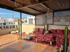 Tifawave Surf Stay Tamraght