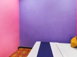 Hotel O Rajdhani Hotel，位于Kākori的酒店