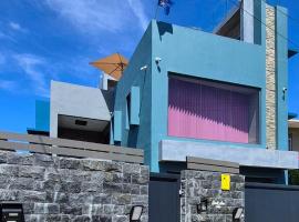 SmitAnu Villa - Where Luxury Meets Convenience!, khách sạn ở Floréal