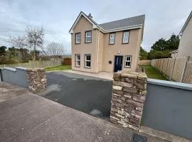 Lighthouseview - Cahersiveen