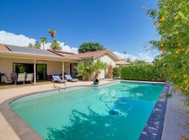 Bright Indio Home with Pool about 2 Mi to Coachella, hotel u gradu 'Indio'