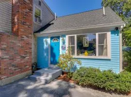 3 Mi to Beach Couples Escape in Marston Mills