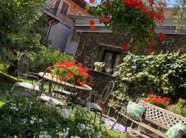 La Casetta dei Fiori sull Etna