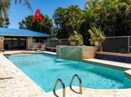 Cozy 2BR Apartment Near Puerto Rico Attractions，下維加的飯店