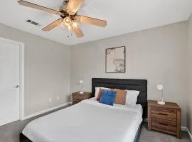 Comfy stay with patio and laundry near Atlanta