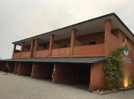 HÔTEL Assinie LODGE，阿西尼的飯店