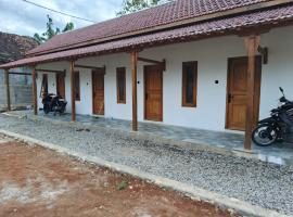 Alkache, hotel u gradu 'Wonosari'