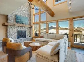 Walk to Lift! Luxe, Updated CBMR Home with Mtn Views