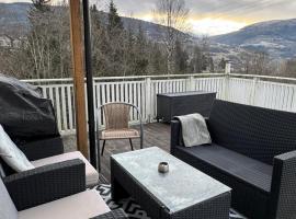 Prime location, 400 m from the town centre, hotel econ&oacute;mico en Vossevangen