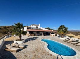 Villa Flora, hotel em Vélez-Málaga