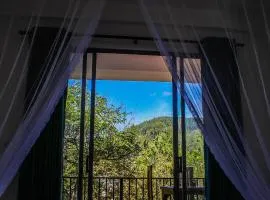 The Birdy Retreat Ella